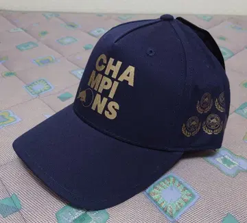 1 레드불 레이싱 2022 컨스트럭터스 챔피언 기념 캡