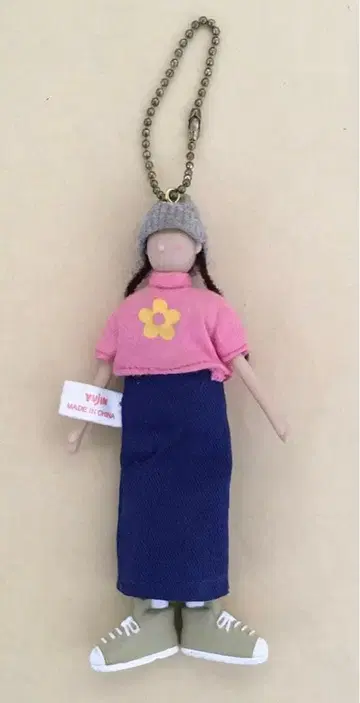 유진 폴 체인 포함 인형 1995년