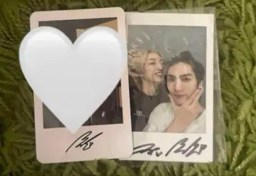 BossNoeul 사인 포함 폴라로이드