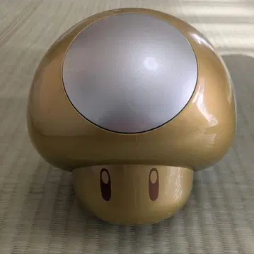 골드 버섯형 마스코트 USJ