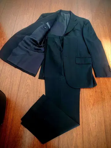 BARNEYS 블랙스 싱글 44