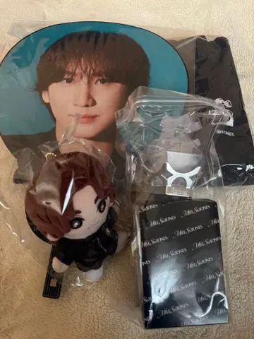 SixTONES 투어 굿즈