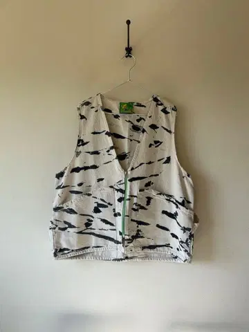 MEALS/Blue Cheese Work Vest