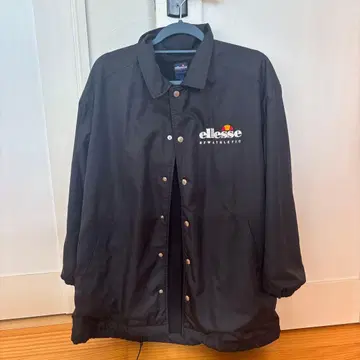 ellesse 블랙 나일론 자켓 L