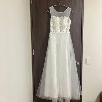 화이트 A라인 웨딩 드레스 촬영용, 2차 모임용