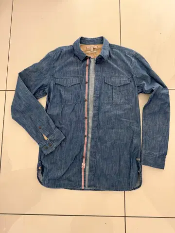 바나나리퍼블릭 헤리티지 컬렉션