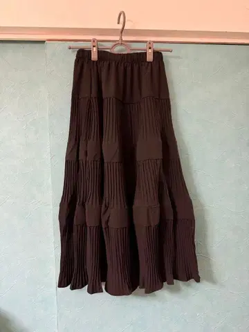 블랙 티어드 플리츠 롱 스커트 S
