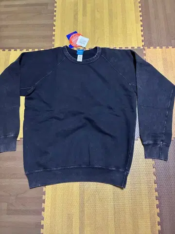 [ 새상품 ] 구드온 GOOD ON 래글런 크루 맨투맨 피그먼트 다이 M