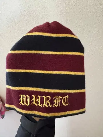 adidas W.R.F.C. 니트 모자 비니