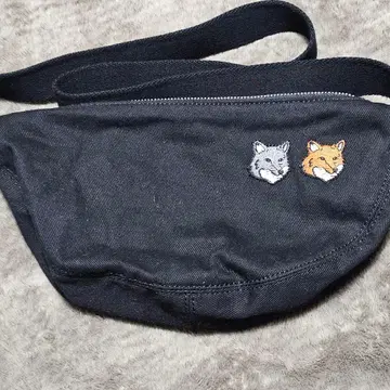 메종 키츠네 숄더백