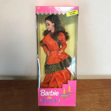 레어입니다 Barbie in India 사리를 입은 바비 인형 (인도)