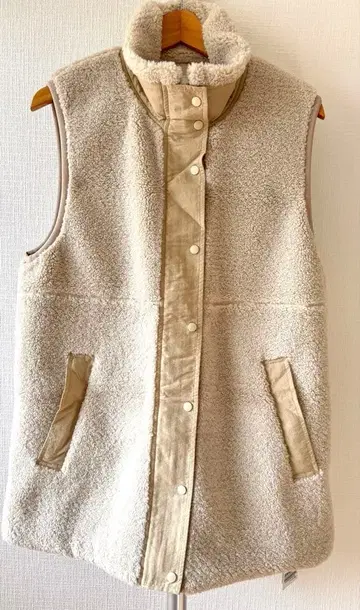 미사용 새상품 슬로브 이에나 보아 베스트