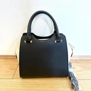 YECCA VECCA 핸드백 숄더백 2way 바이컬러