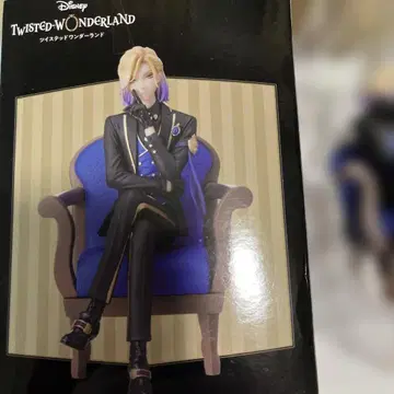 디즈니 트위스티드 원더랜드 빌 셰인하이트 피규어