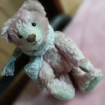 장식품* 아티스트 베어 테디베어입니다. 팔, 다리, 목이 움직입니다.