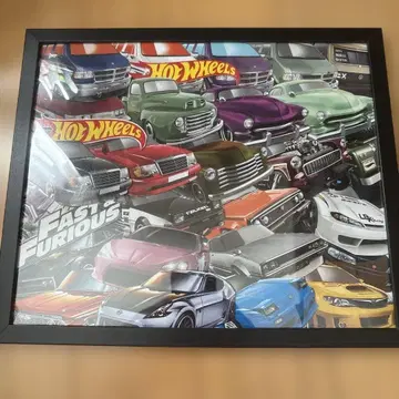 연말 가격 인하 Hot Wheels 미니카 그래픽 프레임 포함