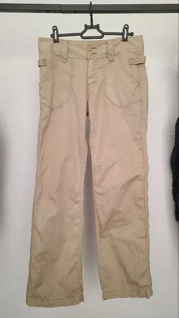 CUBE SUGAR 베이지 워크 팬츠