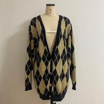 다이아몬드 패턴 니트 가디건