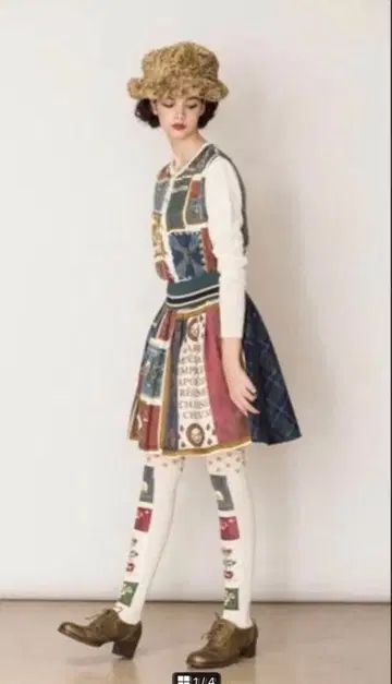 [ 초레어 ] Jane Marple Royal Flag 가디건 화이트