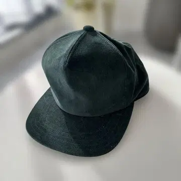 SWAGGER 다크 그린 코듀로이 캡