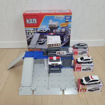 토미카 타운 빌드 시티 경찰서 토미카 순찰차 3대 포함