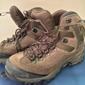 The North Face 등산화 27cm 배송비 포함