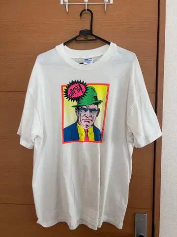 구제 의류 T셔츠