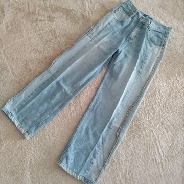 LANE 사이드 라인 절개 데님 팬츠 라이트 블루