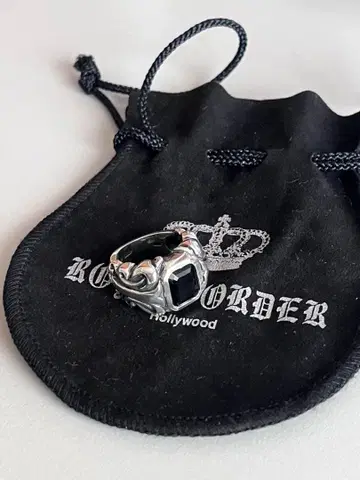 ROYAL ORDER OBSESSION RING 로얄오더