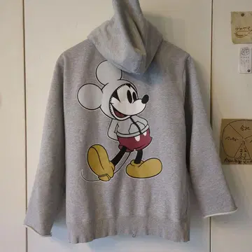 미키마우스 후드티 M 사이즈 그레이
