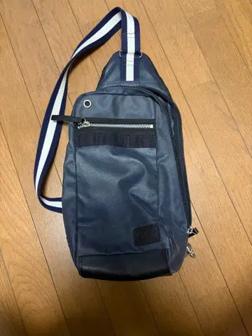 모리노 캔버스 네이비 바디백