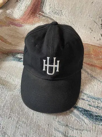 unnamed head wear deep logo cap