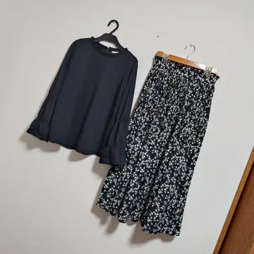 묶음 판매*코디 판매*모노톤*깔끔*꽃무늬 스커트*L*업무복*오피스