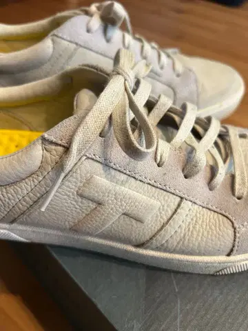 TOMS 25cm leather / Suede Mix 스니커즈