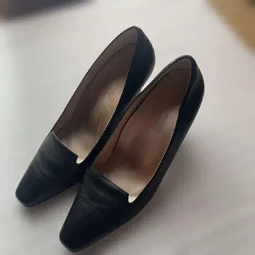 EIZO 블랙 스퀘어토 펌프스 24.5cm