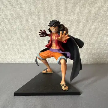 원피스 루피 피규어