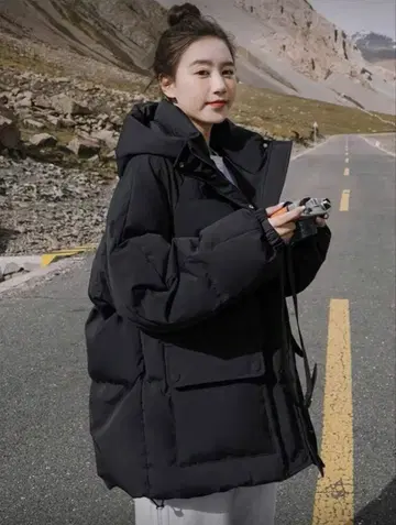 여성용 윈터 자켓 후드 부착 두꺼운 원단 코트 방한용