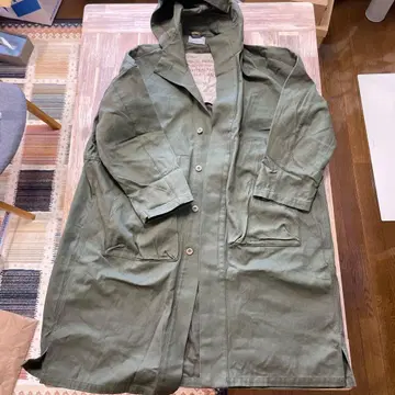일본제 INFLUENCE 올리브 그린 후드 부착 모즈 코트