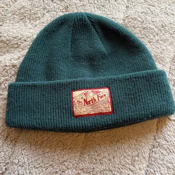 The North Face 다크 그린 니트 모자