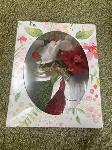 성인식 머리 장식 일본 의류 머리 장식 빨흰 꽃 태슬 포함