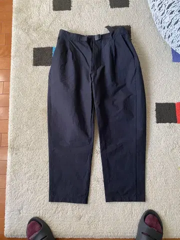 Goldwin 원턱 테이퍼드 팬츠 M 블랙