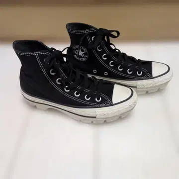 컨버스 올스타 청키 하이컷 스니커즈 통굽