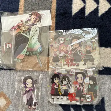 귀멸의 칼날 코쵸우 시노부 묶음 판매