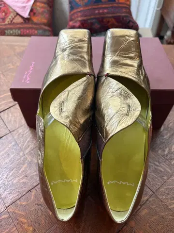 M ANA 골드 메탈릭 슈즈 37