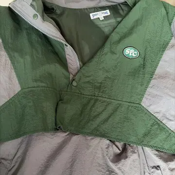 SPOC STORE 후드 부착 나일론 자켓 M 그린/그레이