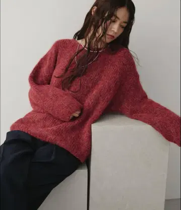 [ Aunt Marie's ] 모헤어 라이크 볼륨 니트