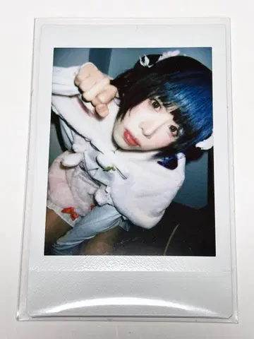 0.1g의 오산 미도리카와 유우 씨 폴라로이드 2025/12/211