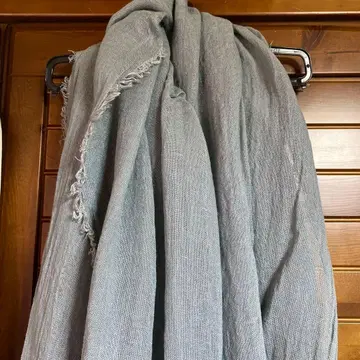 메종 드 바캉스 블루 그레이 린넨 스톨