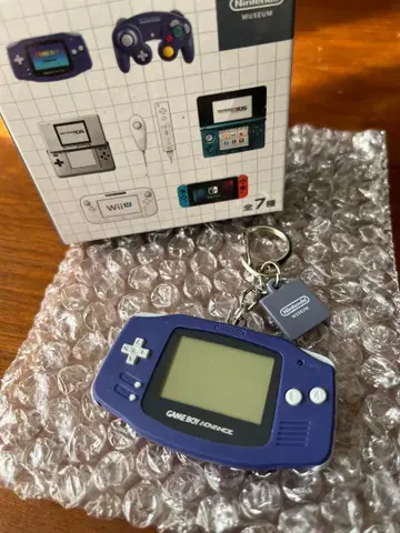 닌텐도 뮤지엄 게임보이 어드밴스 키링