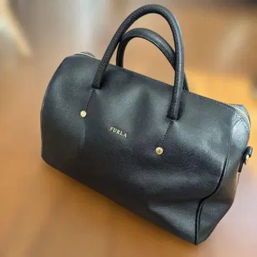 FURLA 백